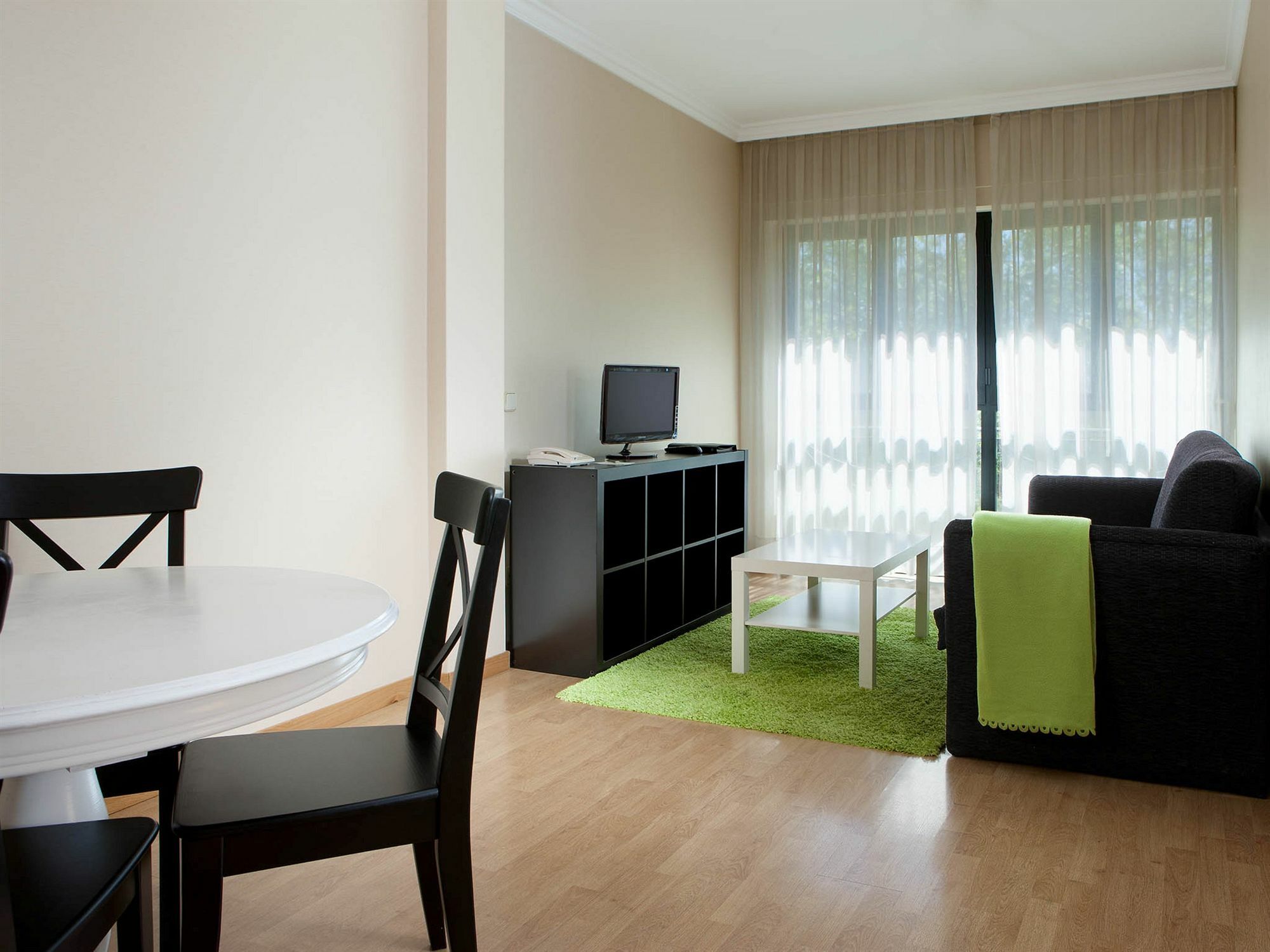 Apartamentos Th La Florida Мадрид Экстерьер фото